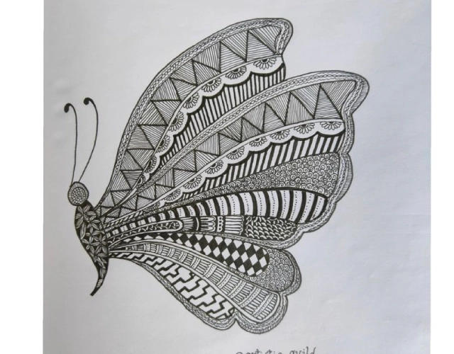 Raster product image before hand-drawn vector line drawing
