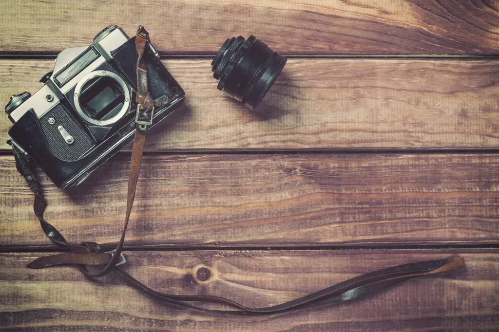 Camera straps