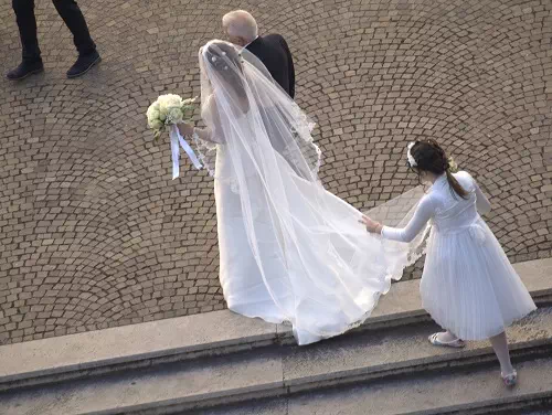 bride's entry