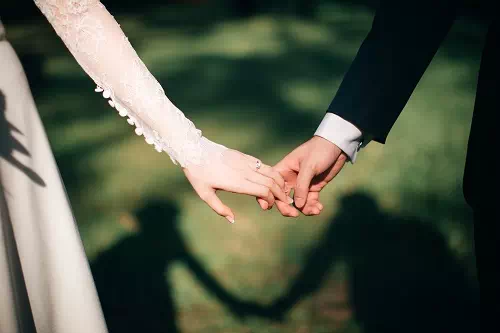 hold my hand