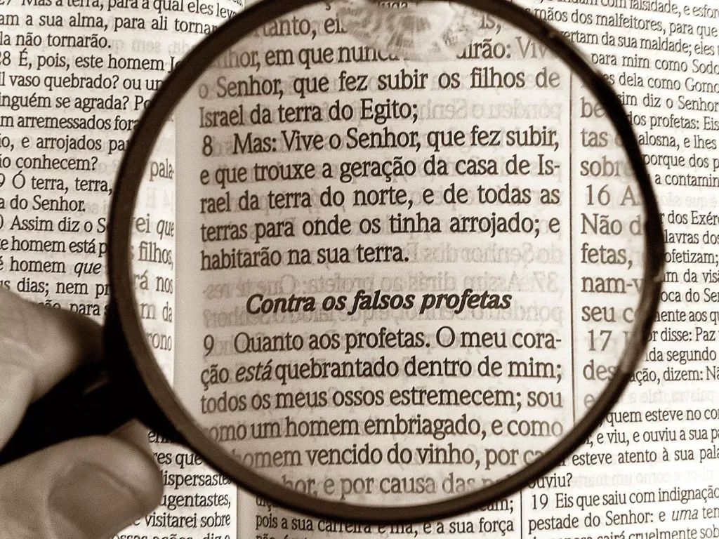 Magnifying Glass Photography