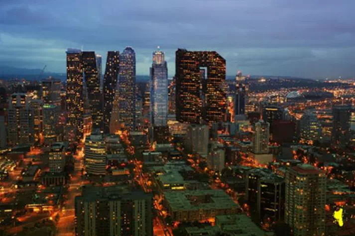 Adobe Photoshop: a Stunning City Skyline Made of Text
