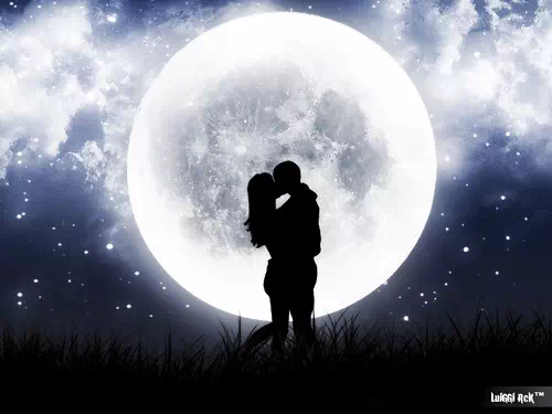 Lovers Silhouette on Fu
