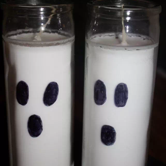 Ghost candles - Vector Design US, Inc.