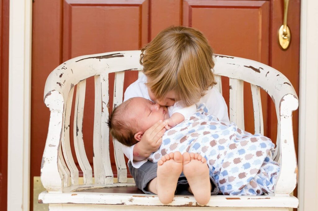 sibling love - Vector Design US, Inc sibling love