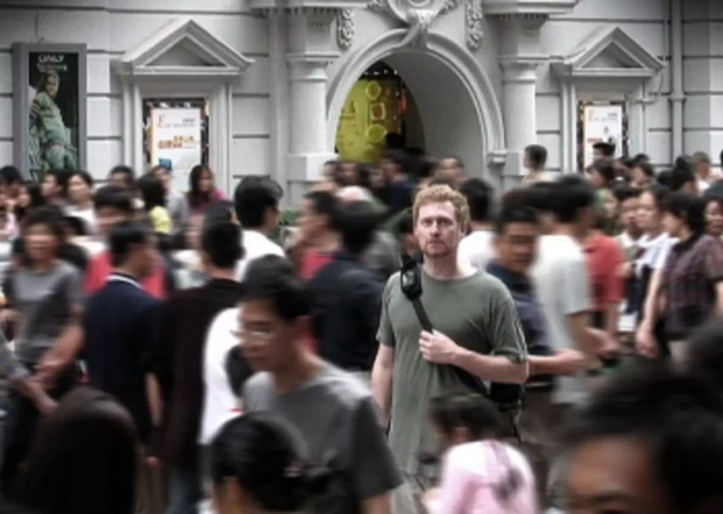 Blend yourself in the crowd