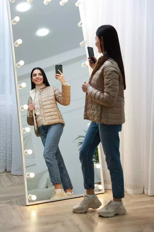 The Mirror Selfie Mirror Selfie photoshoot